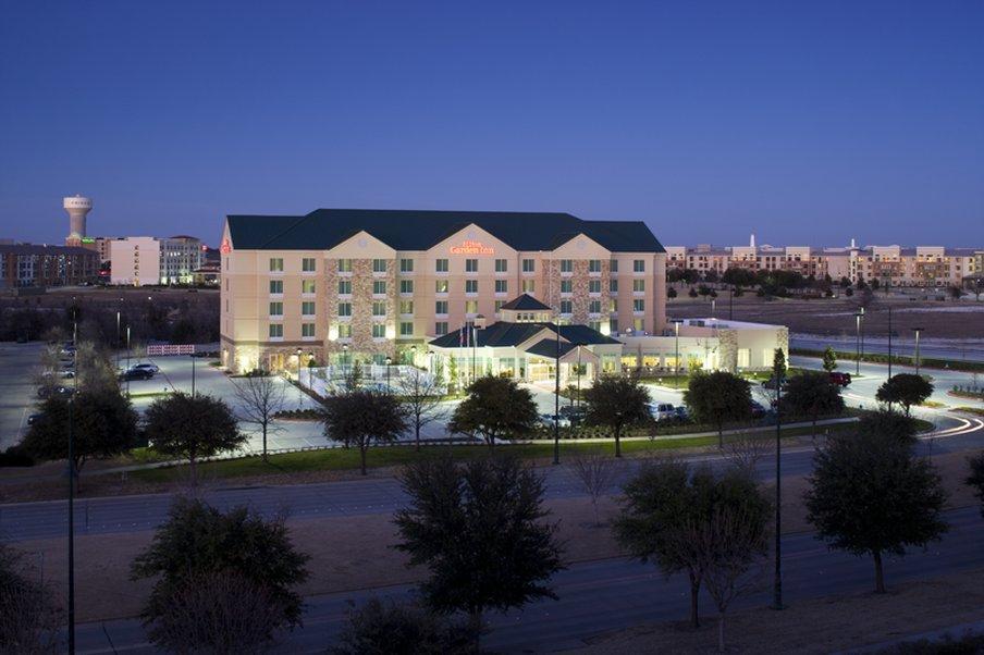 Hilton Garden Inn Frisco Exterior photo